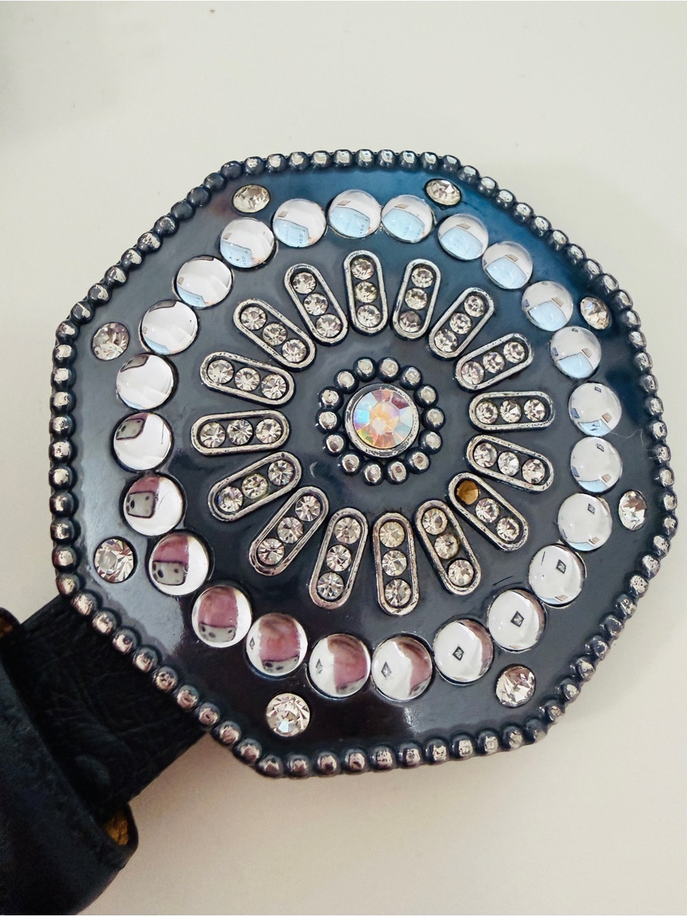 90s Y2K USA Tony Lama Leather Western Crystal Rhinestone Concho Statement Belt - Picture 6 of 6